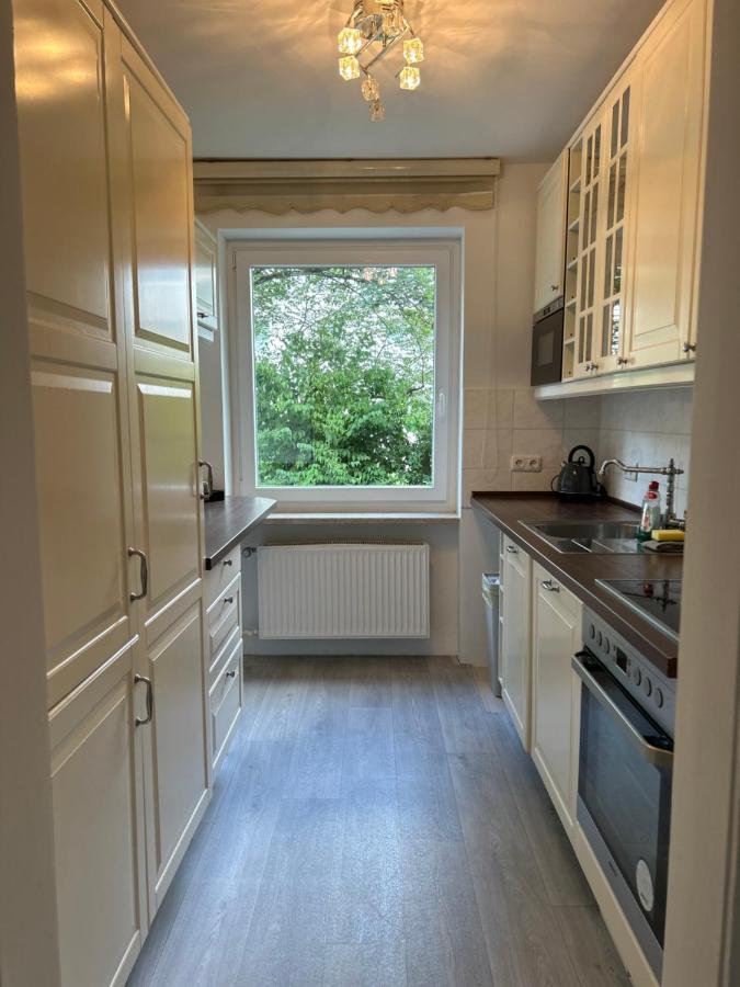 Country Style Apartment With Balcony Near Fair Hannover Eksteriør bilde