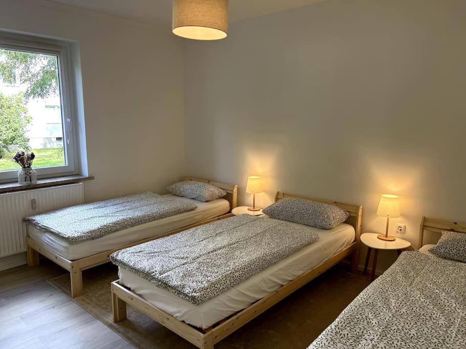 Country Style Apartment With Balcony Near Fair Hannover Eksteriør bilde